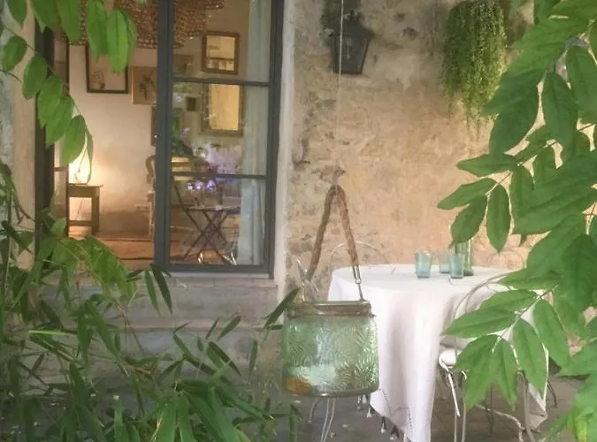 La Petite Maison